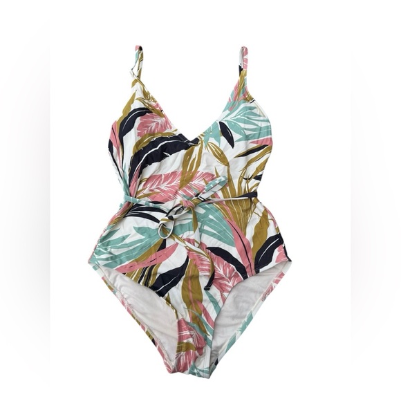 Women's Belted V-Neck Medium Coverage One Piece Swimsuit - Kona Sol Size Medium - Picture 1 of 5